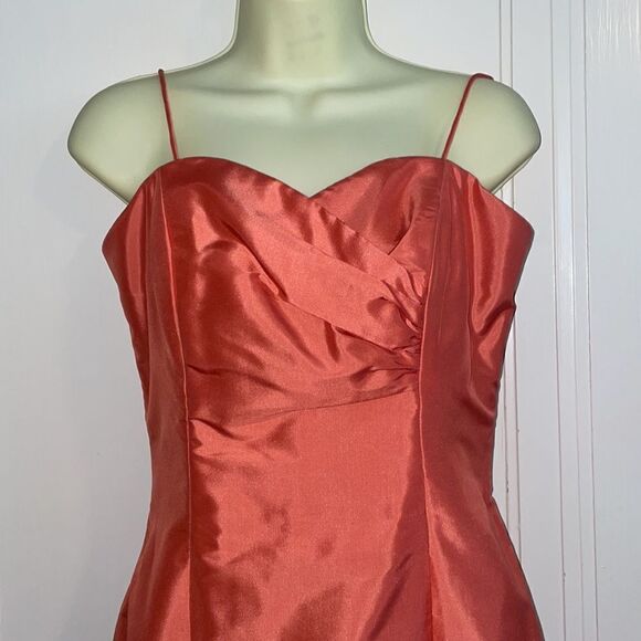 Marisa Baratelli salmon pink Thai silk party or prom dress with matching jacket - Picture 5 of 14